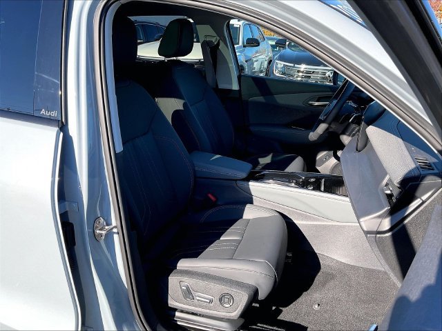 Used 2026 Audi Q3 quattro 2.0T AWD/4WD image 19