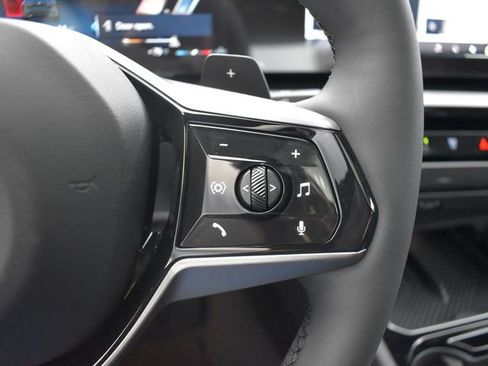 Used 2024 BMW 530i w/ Premium Package image 21