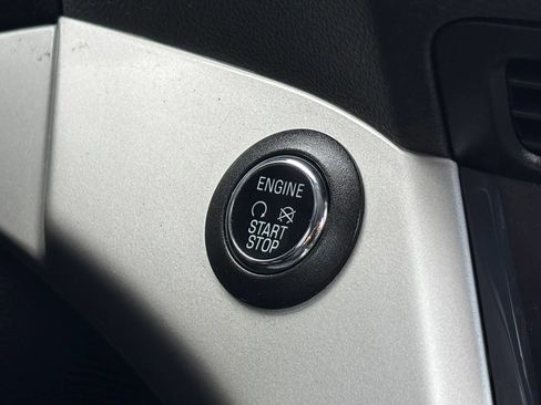 Used 2013 Ford Escape SEL FWD image 36