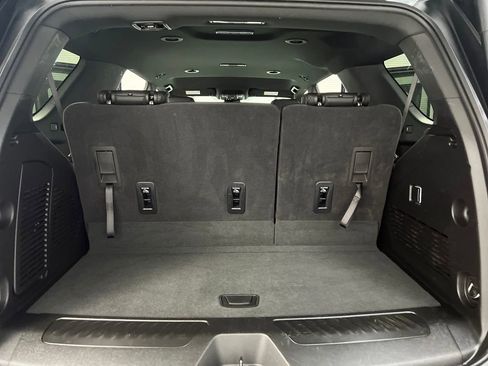 Used 2025 Chevrolet Tahoe LT image 35