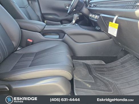 New 2026 Honda HR-V EX-L image 11