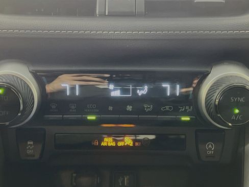 Used 2023 Toyota RAV4 XLE w/ Convenience Package image 26