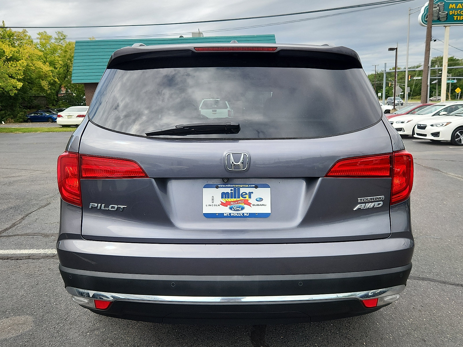 Used 2016 Honda Pilot Touring image 5