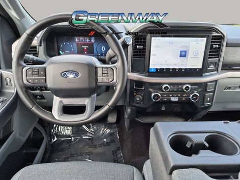 Used 2025 Ford F150 XLT w/ Equipment Group 301A Standard AWD/4WD image 9
