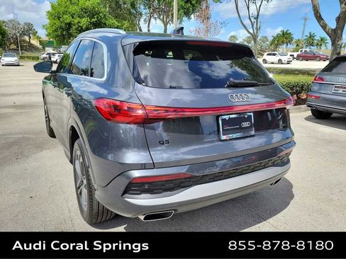 Certified 2025 Audi Q5 Premium w/ Convenience Package AWD/4WD image 6