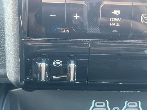 New 2026 RAM 2500 Laramie RWD image 10