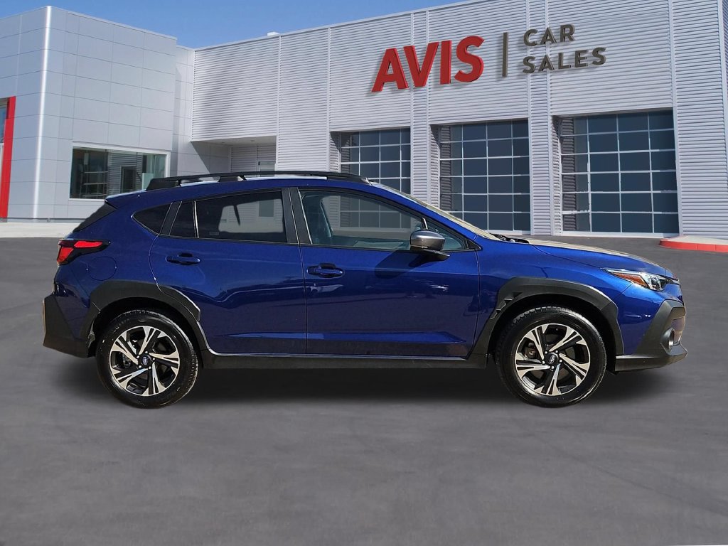 Used 2025 Subaru Crosstrek 2.5i Premium AWD/4WD image 5