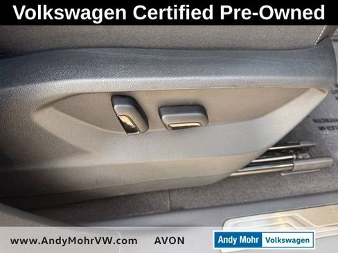 Used 2024 Volkswagen Atlas Cross Sport SEL R-Line AWD/4WD image 17