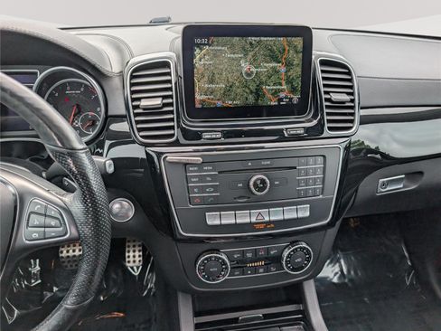 Used 2019 Mercedes-Benz GLE 43 AMG 4MATIC image 19