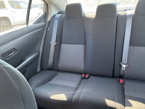 Used 2025 Nissan Sentra SV image 37