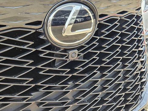 Used 2024 Lexus RX 500h F Sport w/ Convenience Package image 4