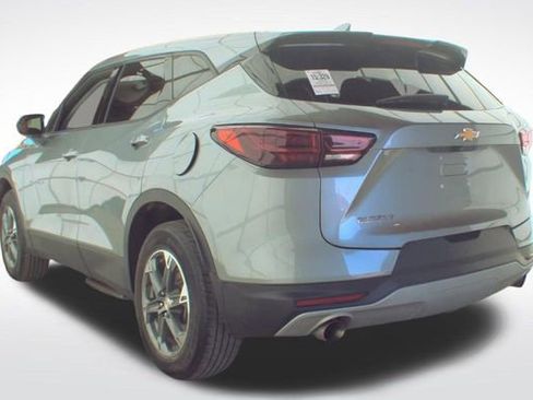 Used 2025 Chevrolet Blazer LT image 6