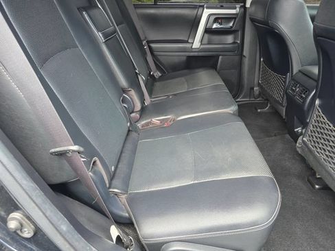 Used 2021 Toyota 4Runner Limited AWD/4WD image 32