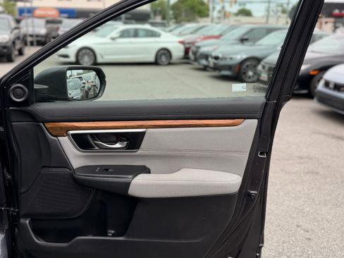 Used 2019 Honda CR-V EX image 29