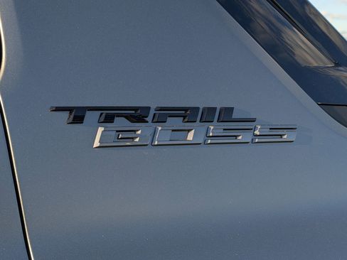 New 2026 Chevrolet Silverado EV Trail Boss w/ Premium Package image 7