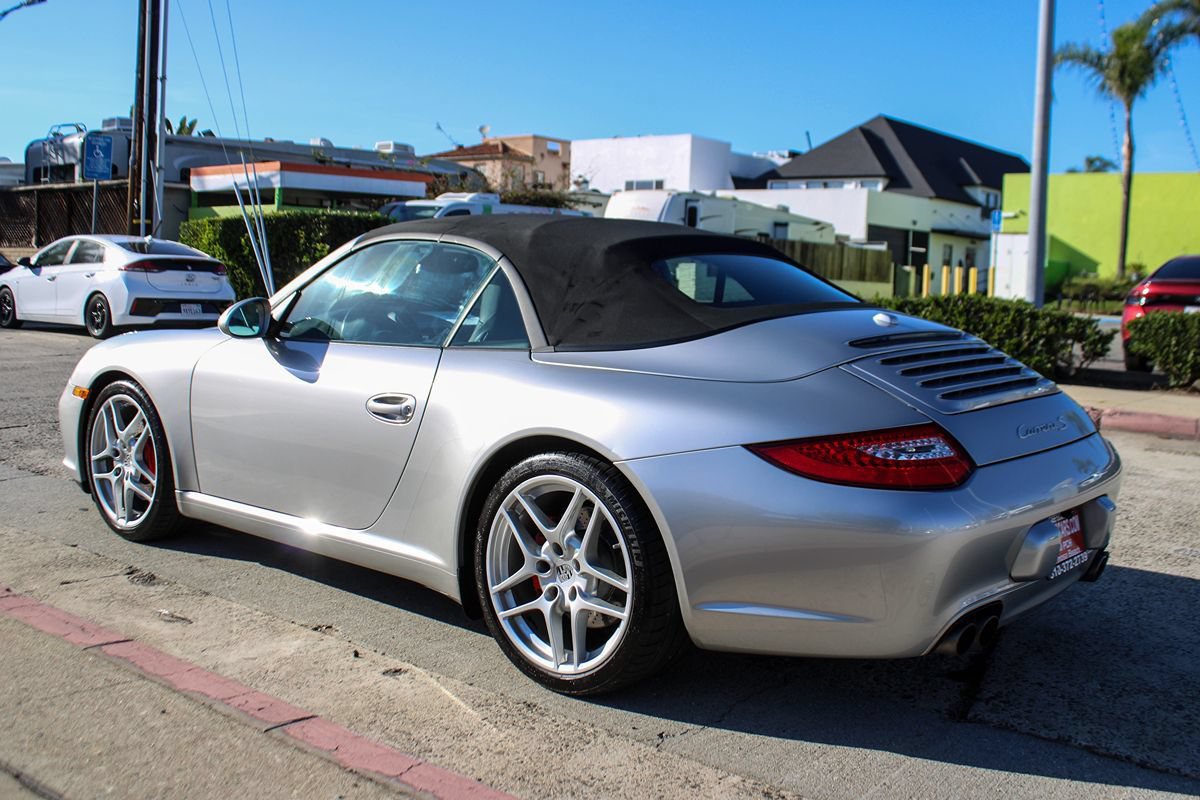 Used 2010 Porsche 911 Carrera S RWD image 37