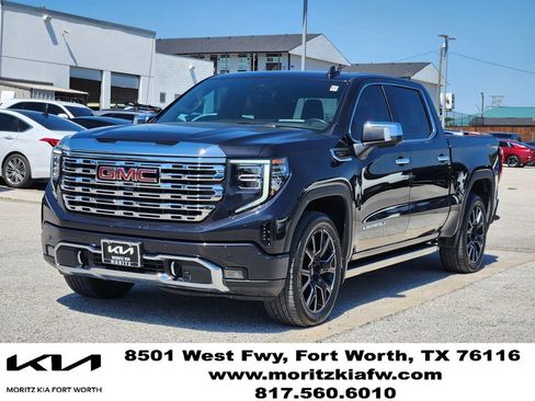 Used 2022 GMC Sierra 1500 Denali w/ Denali Reserve Package AWD/4WD image 3