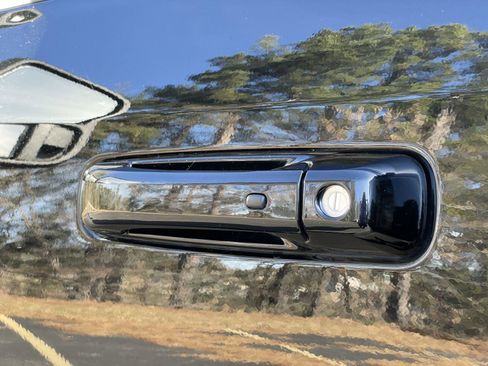 Certified 2024 RAM 2500 Limited image 39