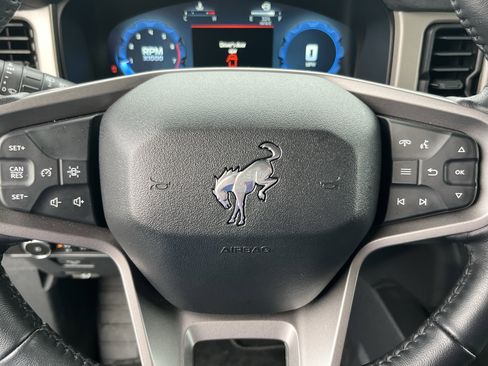 Certified 2025 Ford Bronco Outer Banks image 17