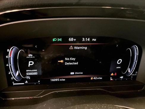 Used 2025 INFINITI QX60 Luxe w/ Vision Package FWD image 23