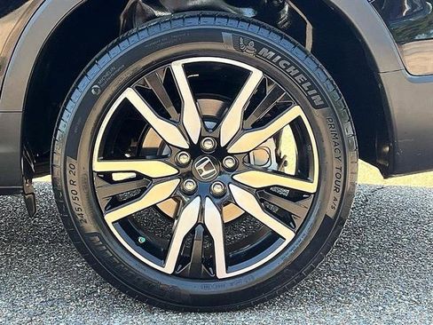 Used 2019 Honda Pilot Elite image 64