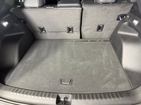 Used 2024 Chevrolet Blazer EV LT image 28