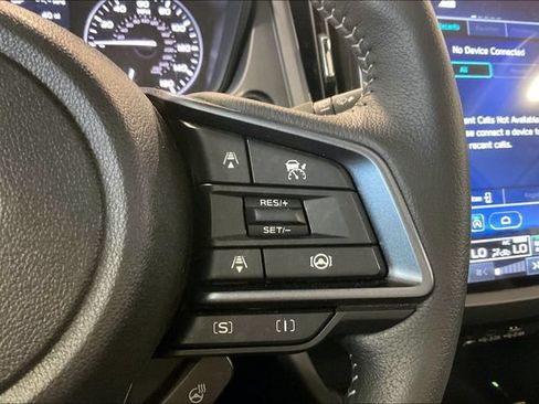Used 2025 Subaru Forester Limited AWD/4WD image 19
