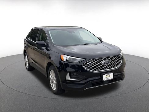 Used 2024 Ford Edge SEL AWD/4WD image 2