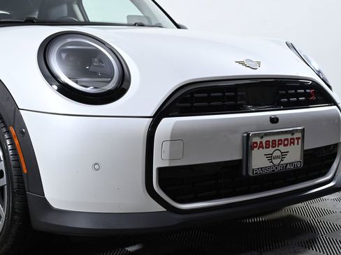 Certified 2025 MINI Cooper S image 5
