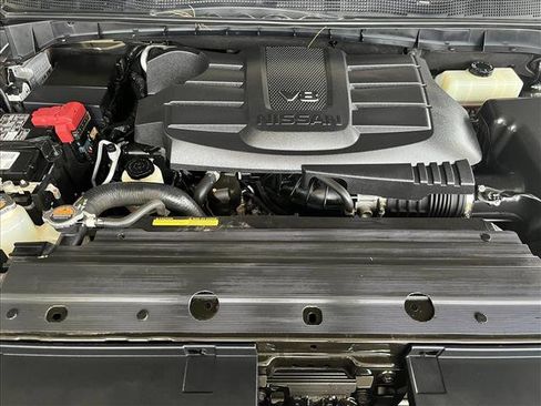 Used 2021 Nissan Titan S w/ S Utility Package image 15