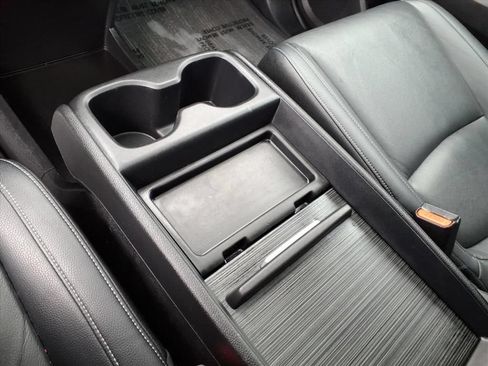 Used 2024 Honda Odyssey EX-L image 9