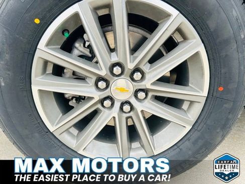 Used 2023 Chevrolet Traverse LT w/ LPO, Cargo Package image 33