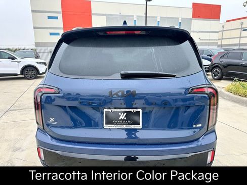 New 2025 Kia Telluride SX Prestige X-Line AWD/4WD image 3