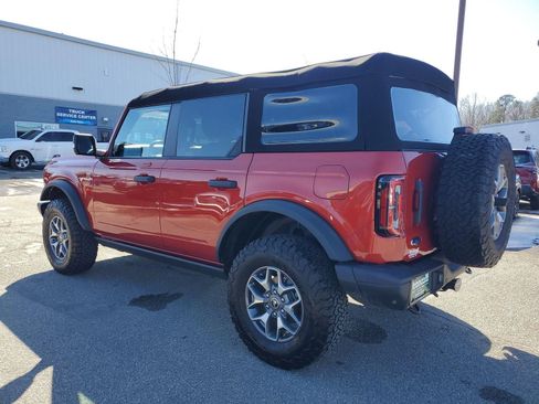 Used 2023 Ford Bronco Badlands AWD/4WD image 4