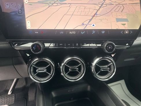 New 2026 Chevrolet Blazer EV LT image 25