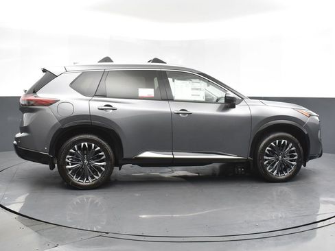 New 2026 Nissan Rogue Platinum w/ Platinum Premium Package image 4