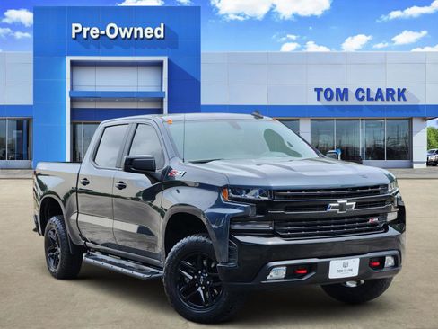 Used 2019 Chevrolet Silverado 1500 LT Trail Boss AWD/4WD image 1