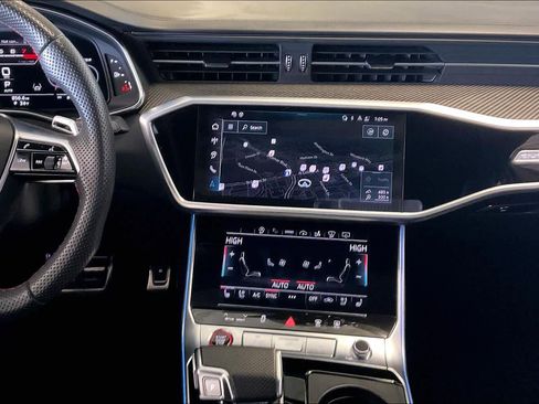 Used 2024 Audi RS 7 Performance w/ Black Optic Package image 6