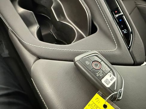 Used 2025 Chevrolet Corvette Z06 RWD image 19