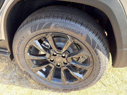 New 2026 GMC Terrain Elevation w/ Elevation Premium Package image 26