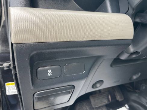 Used 2010 Honda Element EX image 23