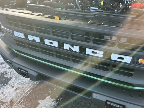 Used 2024 Ford Bronco Black Diamond image 27