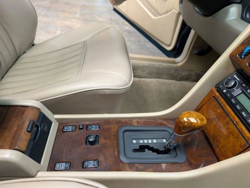 Used 1994 Mercedes-Benz E 320 Coupe image 17