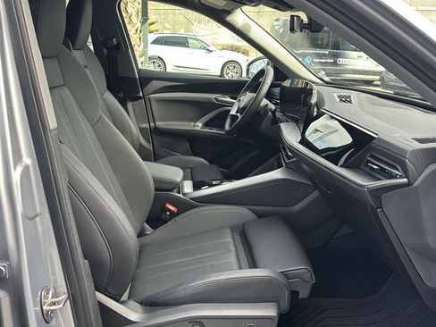 Used 2025 Audi Q5 Premium Plus w/ Premium Plus image 13