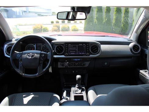 Used 2021 Toyota Tacoma SR5 image 10