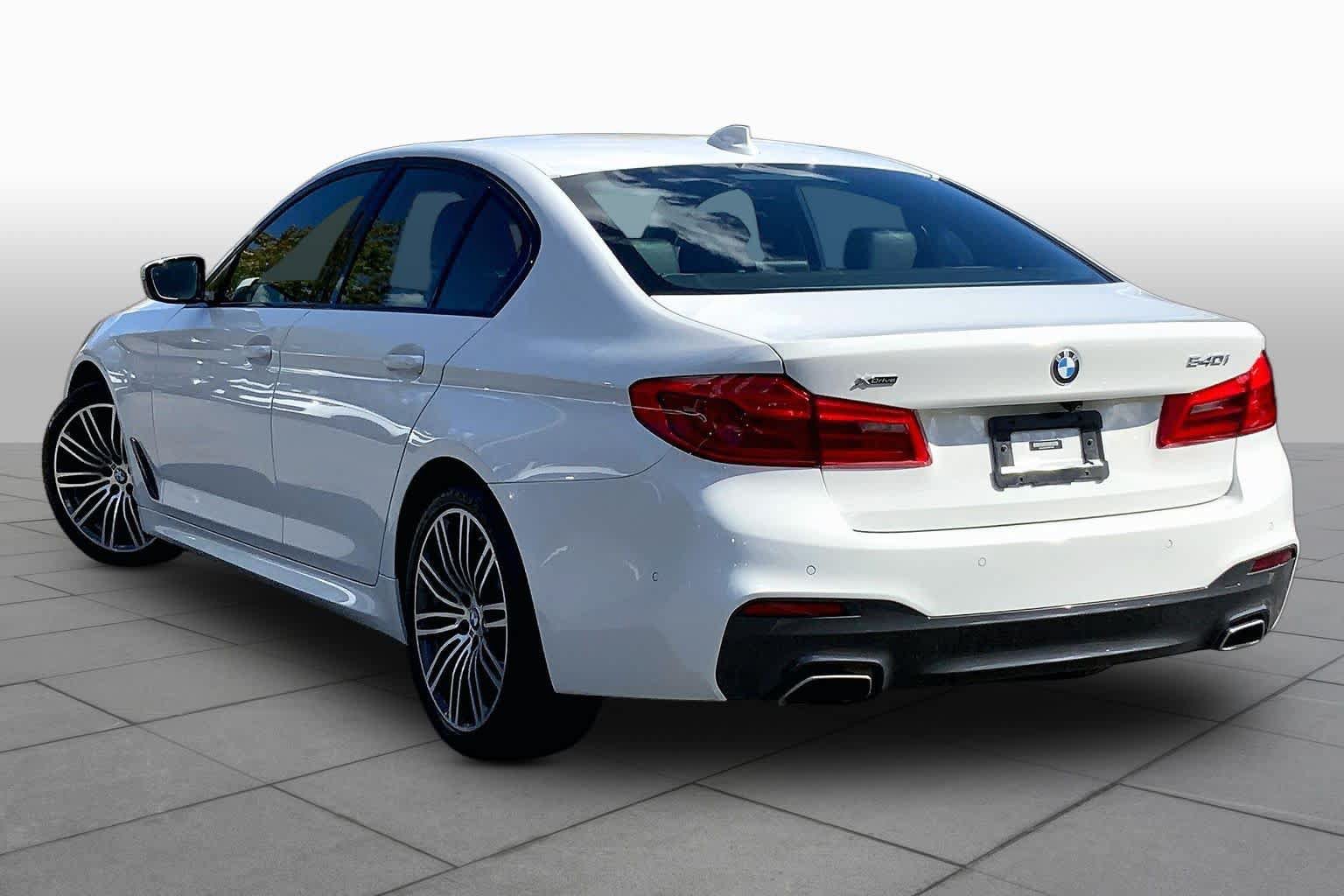 Used 2020 BMW 540i xDrive w/ Executive Package AWD/4WD image 11