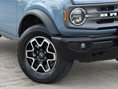 Used 2023 Ford Bronco Big Bend image 9