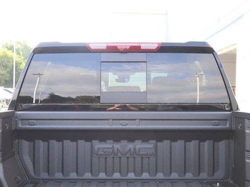 New 2026 GMC Sierra 2500 Denali Ultimate AWD/4WD image 40