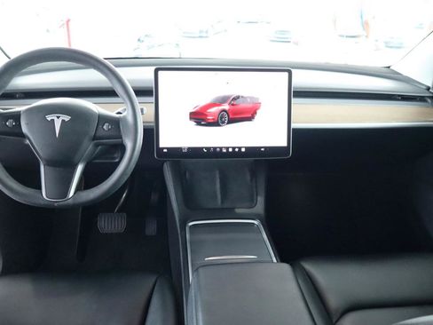 Used 2023 Tesla Model Y Long Range AWD/4WD image 13