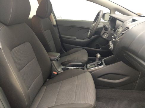 Used 2018 Kia Forte LX FWD image 21